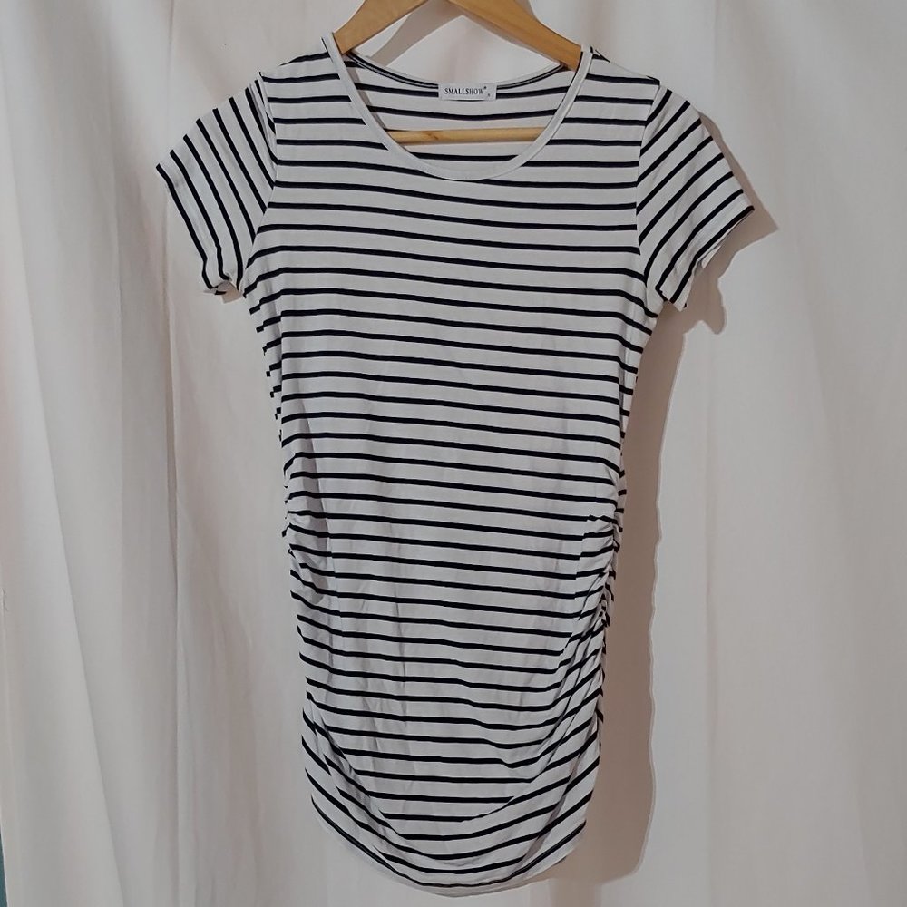Striped maternity tshirt